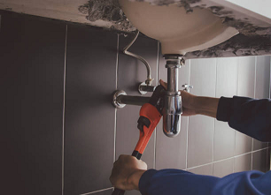 Adapazari Lavabo Tikali Boru Açma